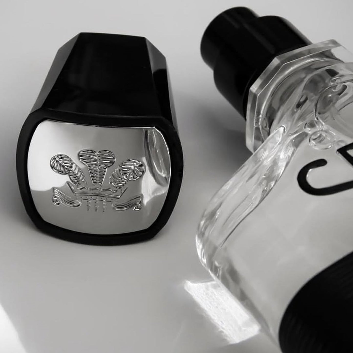 Creed Aventus Eau De Parfum（3.3 oz / 100 ml）